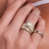 18K Yellow Gold Fluted Emerald cut Diamond Ring Natural